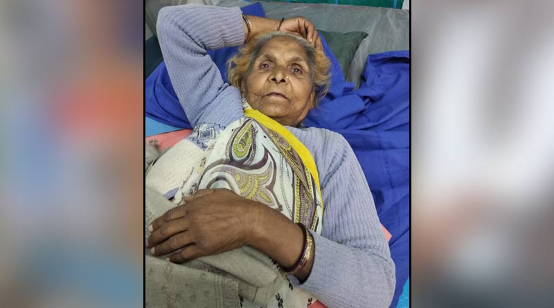 গঙ্গাসাগরে অসুস্থ হয়ে হাসপাতালে বৃদ্ধা, হ্যাম রেডিওর সৌজন্যে মিলল পরিজনের খোঁজ