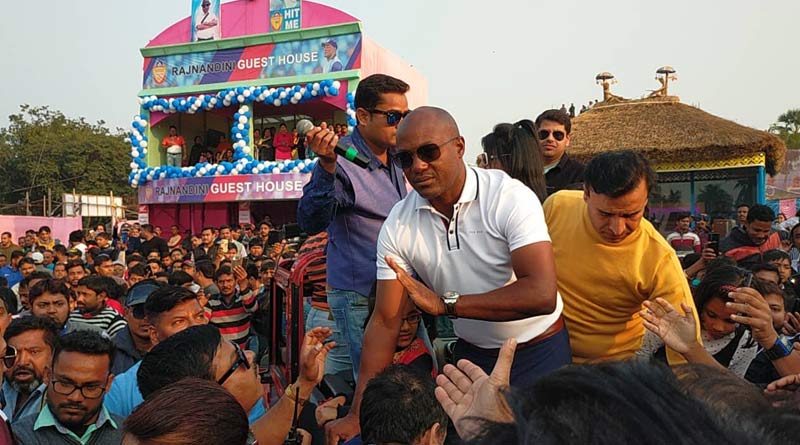 Brian Lara visited Burdwan in a cricket tournament today