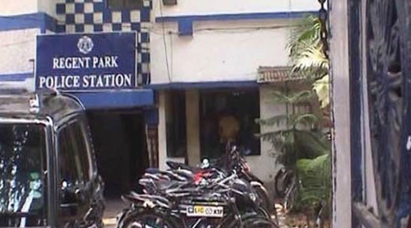 ইমারতী দ্রব্য চুরি করতে আবাসনে হামলা, বাধা পেয়ে নিরাপত্তারক্ষীর জিভ ছিঁড়ে নেওয়ার চেষ্টা দুষ্কৃতীর