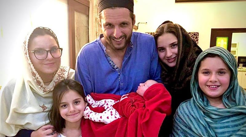Shahid Afridi took to social media to announce the news of his 5th daughter