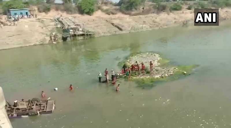 24 dead as bus carrying wedding party falls into river in kota, Rajasthan