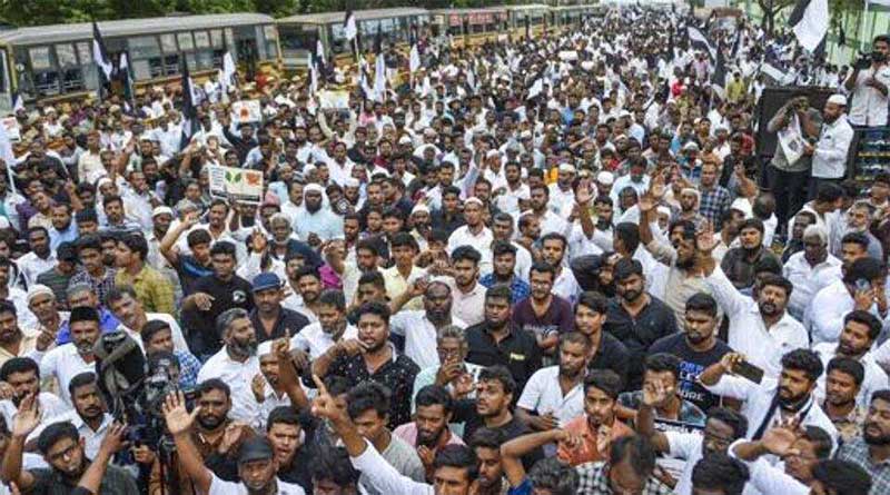 Anti-CAA protesters on Chennai road violating SC order