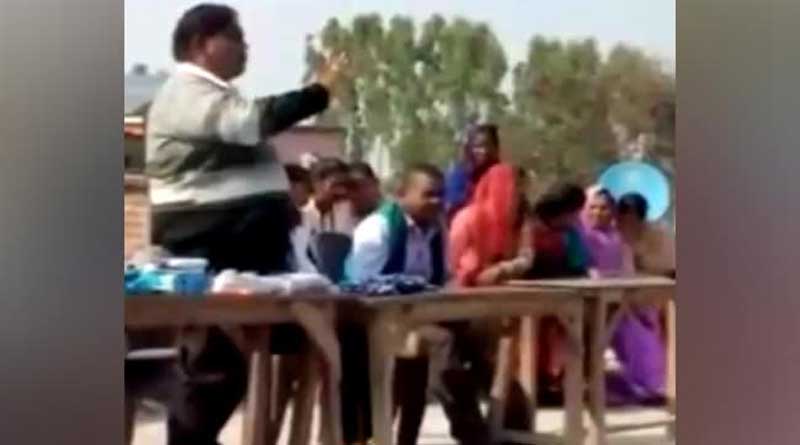 Put Rs. 100 in answer sheets: UP school principal's advice to students.