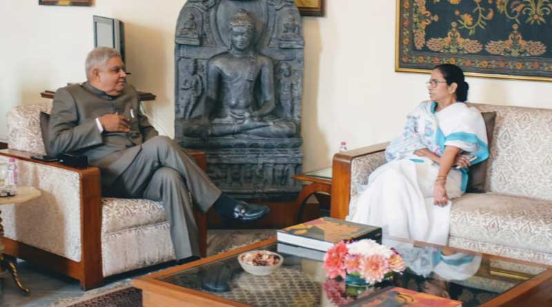 Mamata Bannerjee and Jagdeep Dhankhar meets at Rajbhawan