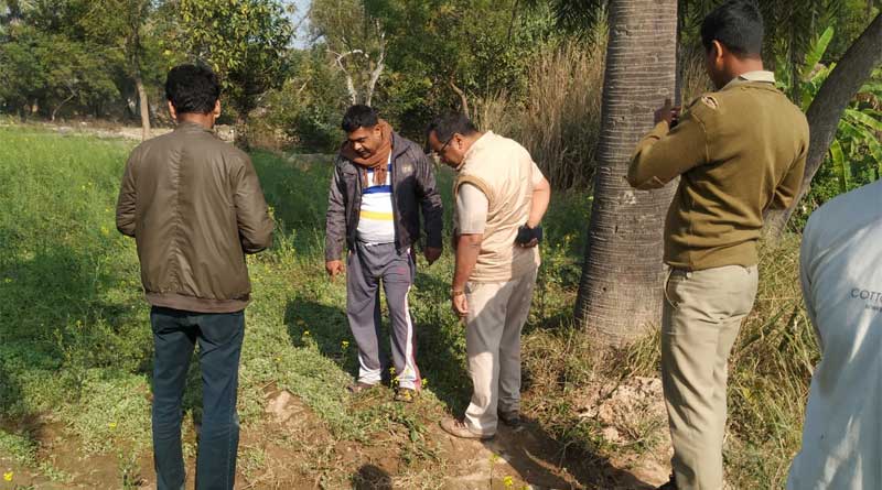 প্রেমিককে ছেড়ে সংসারে ফেরা, মানতে না পেরে প্রেমিকাকে কুপিয়ে খুন করে আত্মহত্যা যুবকের