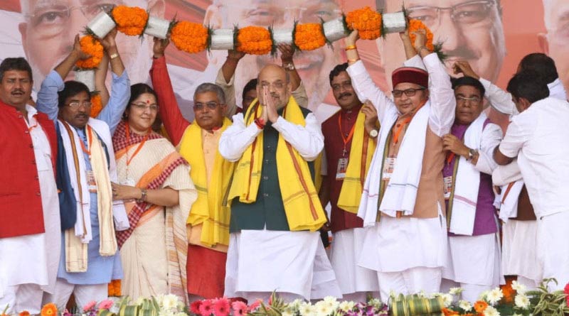 দিনভর কলকাতায় একাধিক কর্মসূচি অমিত শাহর, নানা রূপে হাজির বিজেপি সমর্থকরাও