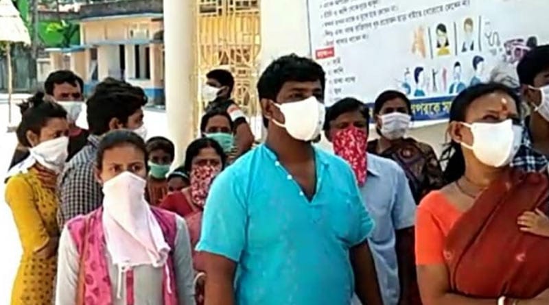 পেটের টানে শহরে এসে বিপাকে, লকডাউনে আটকে পড়া পরিচারিকাদের বাড়ি ফেরাল পুলিশ