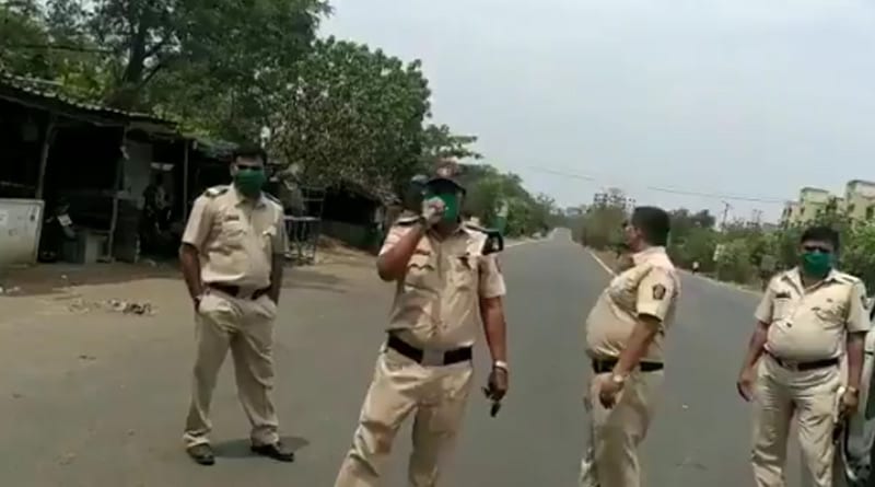 ‘জিন্দেগি মত না বান যায়ে’, গান গেয়ে মানুষের কাছে কাতর আবেদন মহারাষ্ট্র পুলিশের