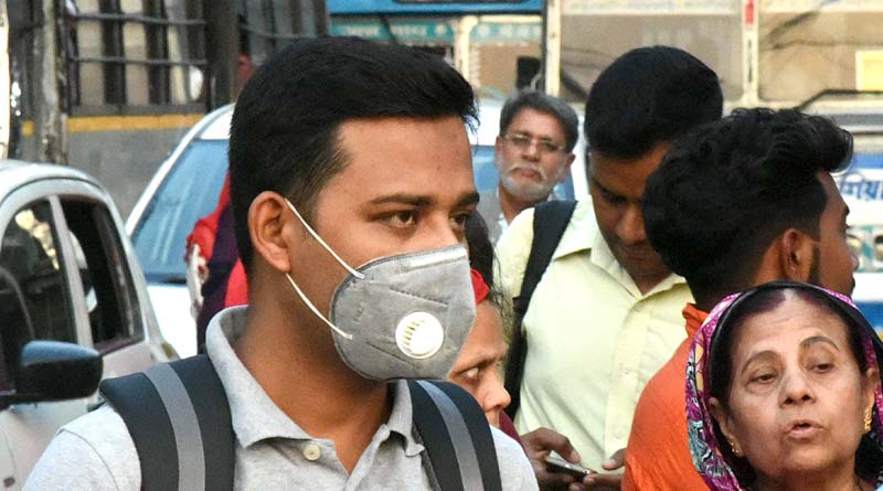 Coronavirus scare: Masks go off the shelves, ED raids Kolkata market