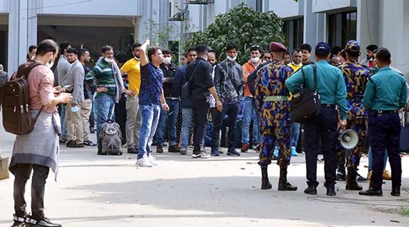 কোয়ারেন্টাইনে অব্যবস্থার অভিযোগ, ইটালি ফেরত প্রবাসীদের বিক্ষোভে প্রবল উত্তেজনা ঢাকায়