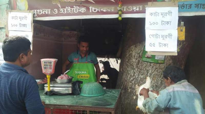 করোনা আতঙ্কে চিকেনে ‘না’, লোকসানের ভয়ে জলের দরে মুরগি বিকোচ্ছে বর্ধমানে
