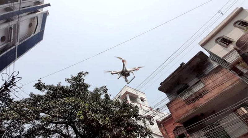 লকডাউন অমান্য করে বাইরে? নিয়মভঙ্গকারীদের ধরতে ড্রোনের মাধ্যমে নজরদারি