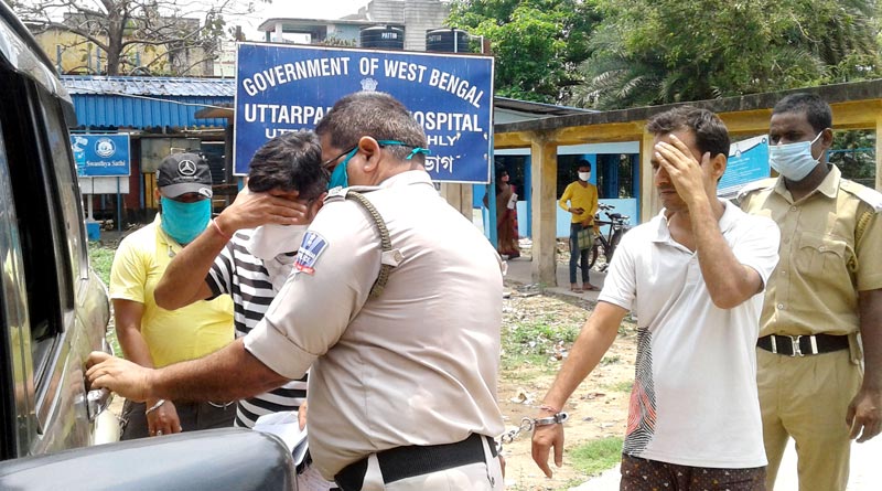 টুইটারে মুখ্যমন্ত্রীকে কুরুচিকর আক্রমণ, গ্রেপ্তার হিন্দমোটরের যুবক