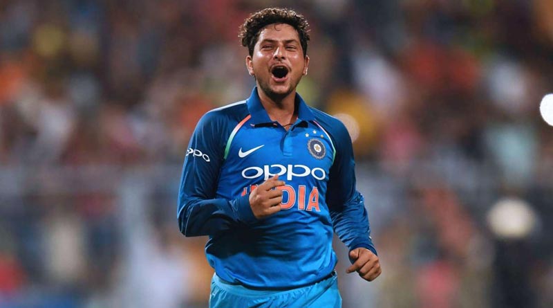 মানবিক টিম ইন্ডিয়ার ‘চায়নাম্যান’, পুলিশের গাড়িতে করে ত্রাণ পৌঁছে দিচ্ছেন কুলদীপ