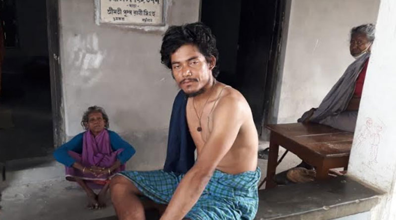 একঘেয়েমি কাটানোর ‘অস্ত্র’ সুর, কোয়ারেন্টাইনে গানেই মজে ভিনরাজ্যের শ্রমিকরা