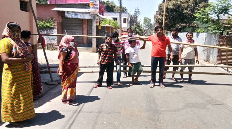 রায়গঞ্জে করোনায় মৃতদের দাহ করা নিয়ে গুজব, আতঙ্কে রাত পাহারায় বাসিন্দারা