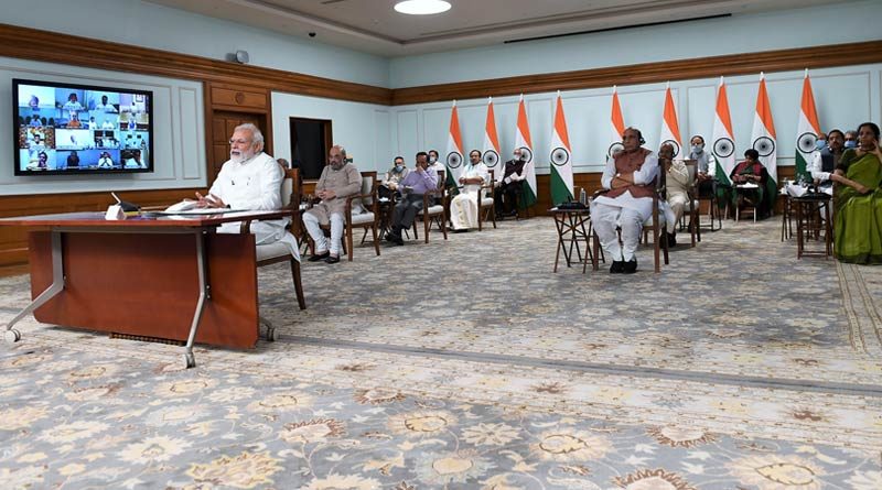 এখনই লকডাউন ওঠানো হয়তো সম্ভব নয়, স্পষ্ট ইঙ্গিত দিলেন প্রধানমন্ত্রী