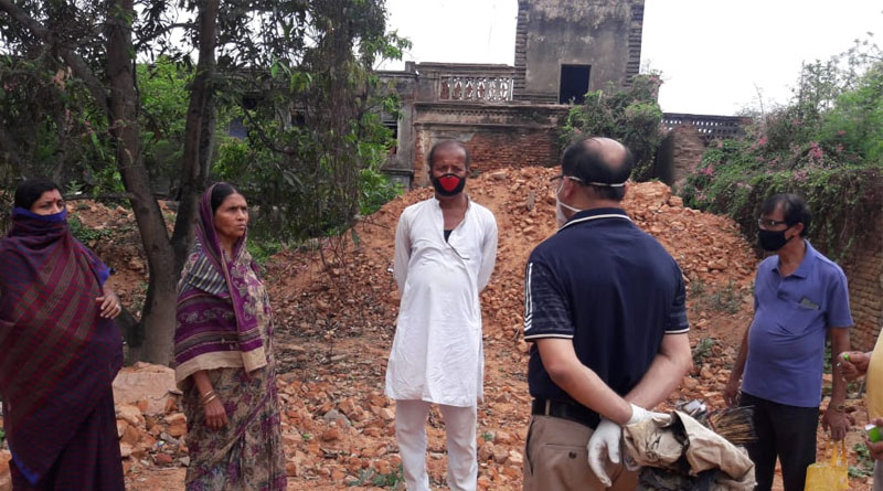 ঘরের মধ্যে হঠাৎ হঠাৎ জ্বলে উঠছে আগুন! অশরীরি নাকি অন্য কিছু? আতঙ্কে গৃহস্থ
