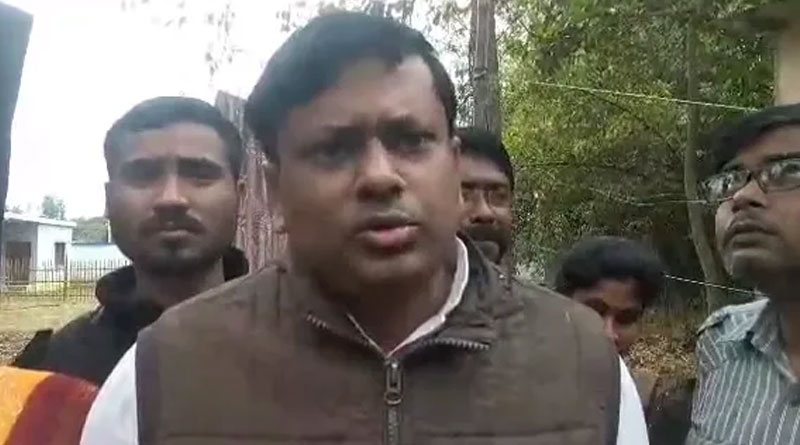 Cops stop BJP MP of Balurghat Sukanta Majumder to visit border area