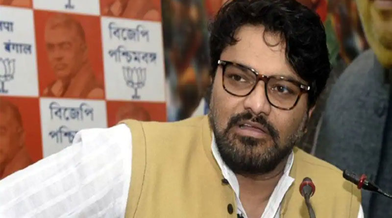 হাসপাতালে ‘অব্যবস্থা’র ভিডিও করেছিলেন যুবক,পরিচয় প্রকাশ্যে এনে কাঠগড়ায় বাবুল সুপ্রিয়