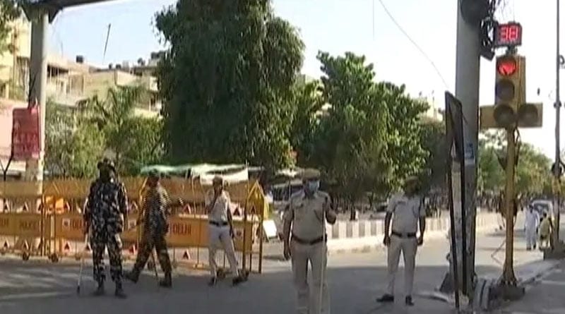 Weekend curfew in Delhi as COVID-19 case rises, announces CM Kejriwal |Sangbad Pratidin