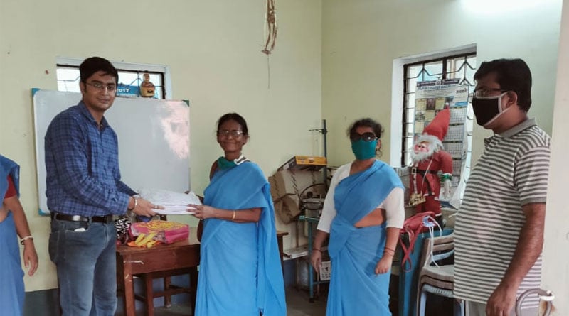 A company donates some special dress for health workers