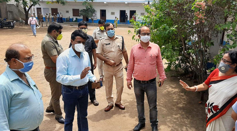 গুজবের জেরে শ্মশানে বন্ধ সৎকার! পরিস্থিতি মোকাবিলায় জেলাশাসকের হস্তক্ষেপের আরজি