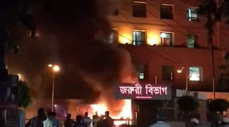 ঢাকার হাসপাতালে ভয়াবহ অগ্নিকাণ্ড, মৃত্যু ৩ করোনা আক্রান্ত-সহ পাঁচজন রোগীর