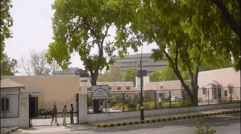 ফের করোনায় আক্রান্ত এক জওয়ান, আংশিক বন্ধ করা হল দিল্লির সেনা ভবন