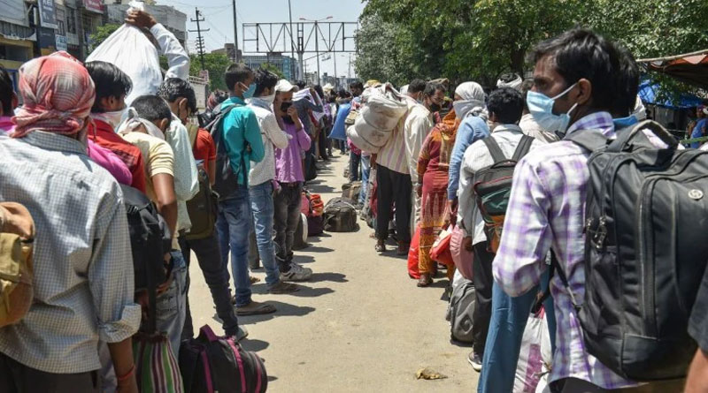 Migrant workers create ruckus in Gujrat`s Rajkot, Delhi, Saharanpur