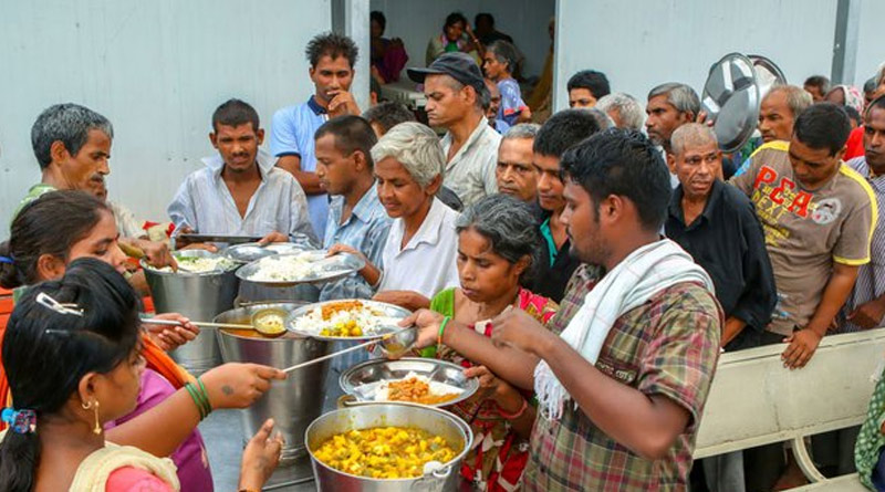 ঝাড়খণ্ড সরকারের নয়া উদ্যোগ, পরিযায়ী শ্রমিকদের জন্য বানানো হল কমিউনিটি কিচেন