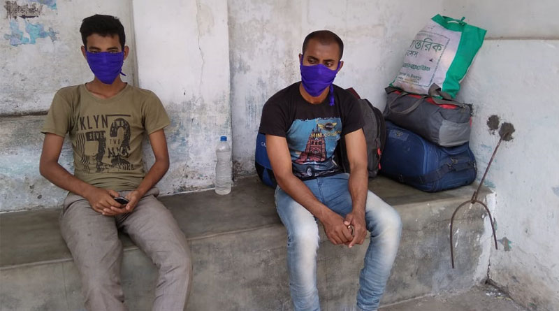 ভাড়া দিতে না পারায় হেঁটেই অন্য জেলায় ফেরার চেষ্টা ঘরছাড়া দুই যুবকের