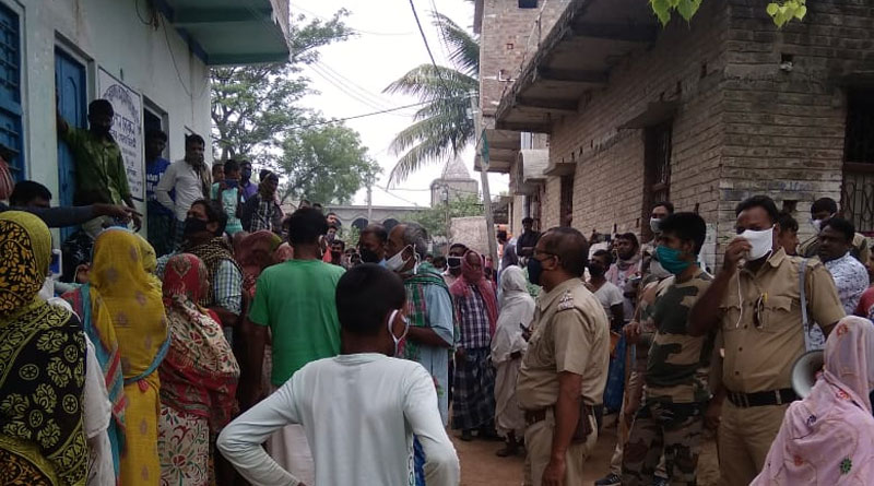 রেশনে কারচুপির অভিযোগে বিক্ষোভে উত্তাল সালার, সাসপেন্ড ডিলার