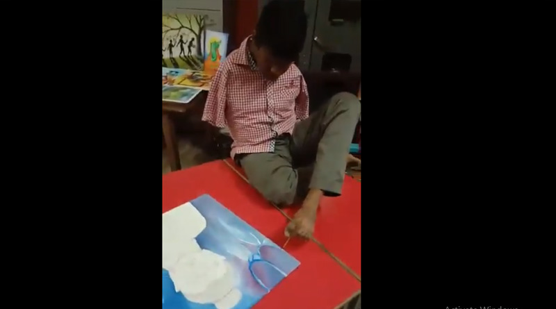 Born Without Hands, Chhattisgarh Artist Paints Masterpieces With His Feet
