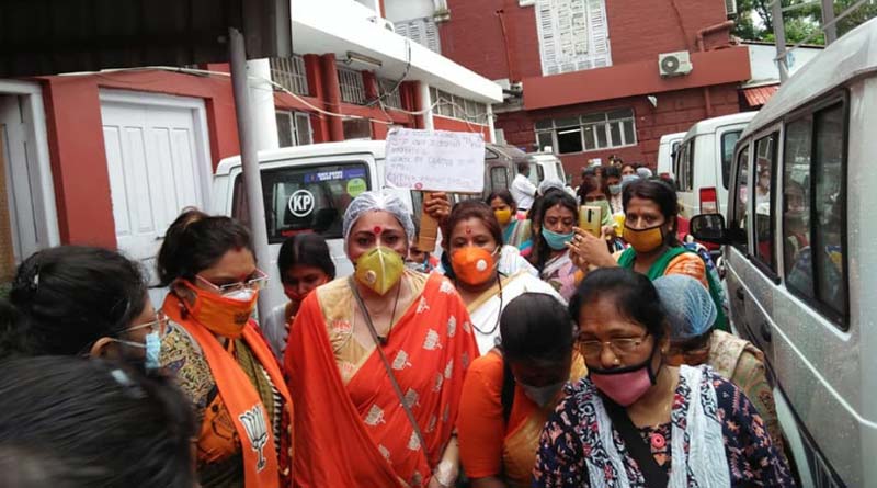 Agitation near Ganashakti Bhaban as BJP women organisation protest,Agnimitra Paul detained