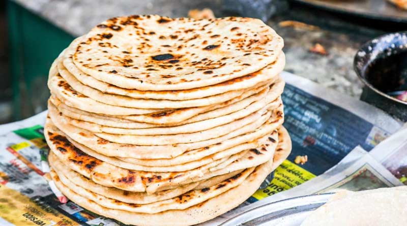 A group of young people in Nadia makes 'Roti Bank' to feed poors