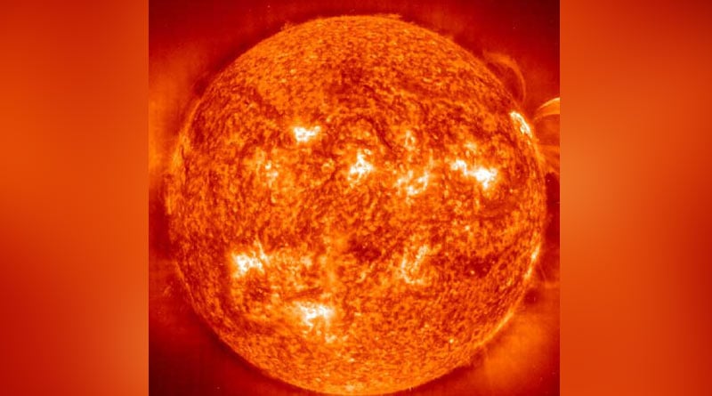 NASA releases one hour time lapse video of the Sun of its changes during 10 years