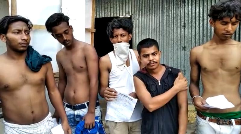 পদ্মার চরে ঘাস কাটতে যাওয়ার ‘শাস্তি’, ৫ যুবককে উলঙ্গ করে মার BSF জওয়ানদের