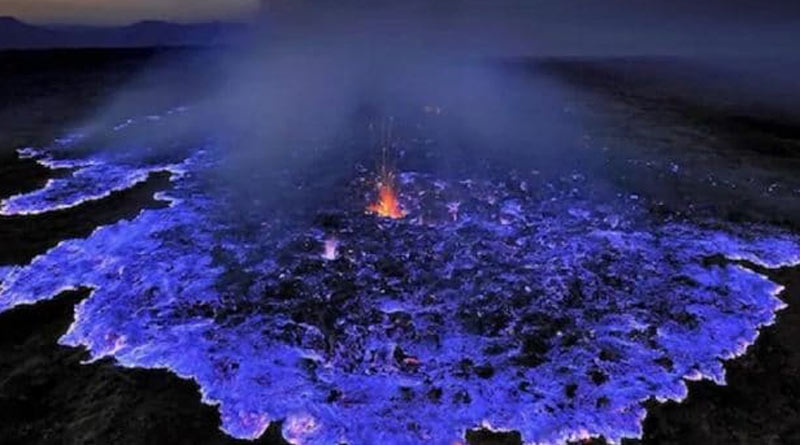 Mesmerising electric blue shade comes out from Kawah Ijen volcano, Indonesia