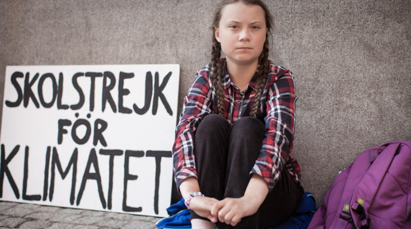 Greta Thunberg wins prestigoius award of Humanity for her struggle to combat climate change