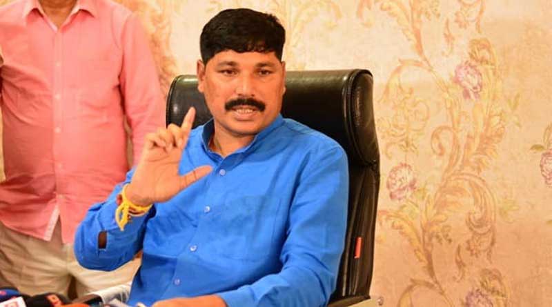 ত্রাণ চাইতেই বাঙালিদের গালিগালাজের অভিযোগ বিজেপির মন্ত্রীর বিরুদ্ধে, ক্ষোভে ফুঁসছে অসম