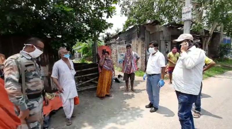 সংক্রমণের ভয়, ক্যানিংয়ের ২ করোনা যোদ্ধা চিকিৎসককে গ্রাম ছাড়ার নিদান স্থানীয়দের