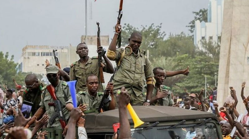 Mutiny in Mali, Soldiers seize Mali President Ibrahim Boubacar Keïta