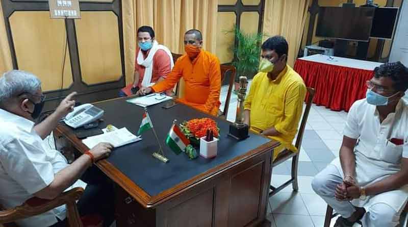 BJP MP Saumitra Khan meets WB Guv Jagdeep Dhankhar on Viswavharati issue