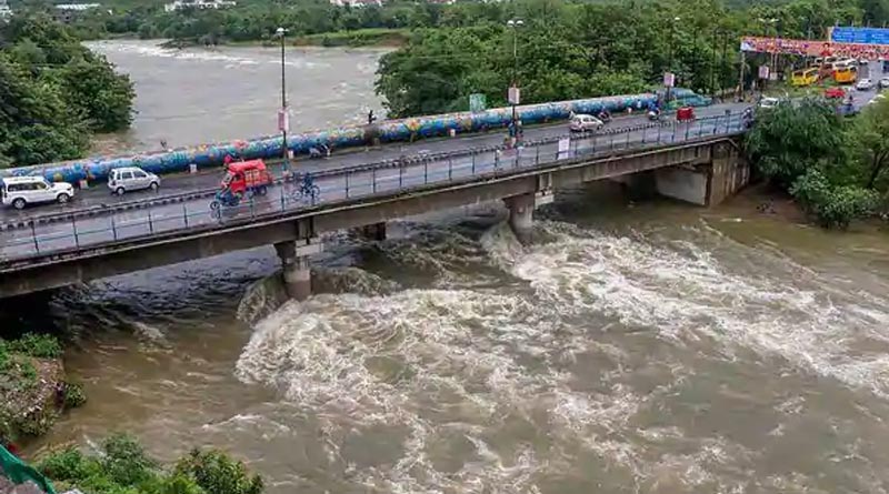 করোনার দোসর বন্যা, জলমগ্ন মধ্যপ্রদেশ-ওড়িশার বিস্তীর্ণ অঞ্চল, মৃত কমপক্ষে ১০