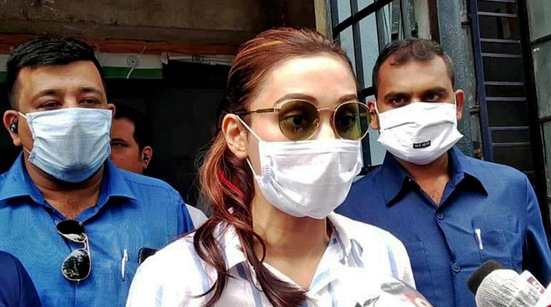চরম অস্বস্তিকর পরিস্থিতি! জীবনে প্রথমবার জেলে গিয়ে আসামী শনাক্ত করলেন মিমি