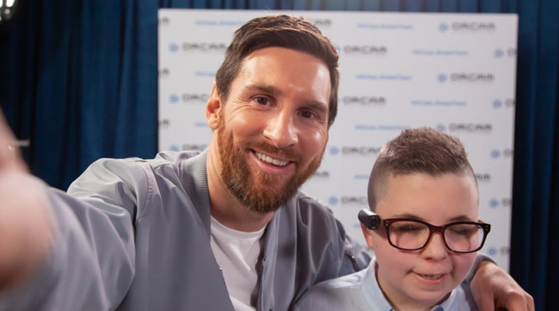 Lionel Messi gifts young blind Arsenal fan OrCam glasses in life-changing gesture ‌‌| Sangbad Pratidin