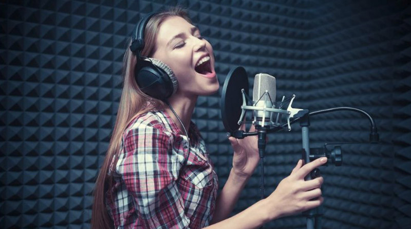 Loud singing increases risk of COVID-19 transmission: Study