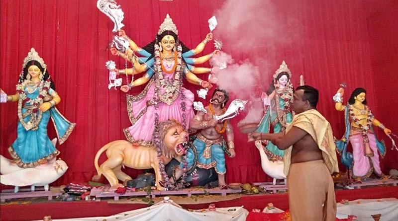 বরণ, সিঁদুরখেলায় দুর্গা বিসর্জন পর্ব বাংলাদেশে, মিলনমেলা ভাঙায় বিষাদের সুর