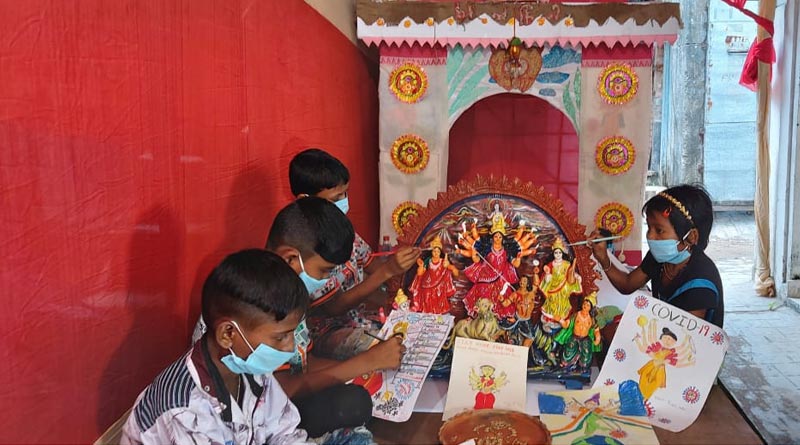 প্রতিমা শিল্পী সুন্দরবনের বাচ্চারা, মণ্ডপ গড়ল যৌনপল্লির খুদেরা, অনন্য পুজোর সাক্ষী কলকাতা